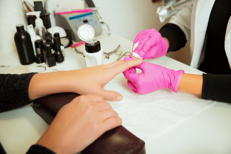 nail tech school